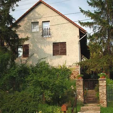 Apartament Flora Apartman Tihany