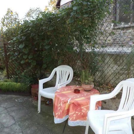 Flora Apartman * Tihany